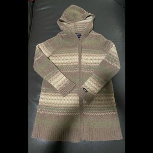 Abercrombie & Fitch Y2K Vintage 100% Lambswool Cardigan Sz L (but fits Sz M, S)